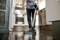 Пылесос вертикальный Karcher VC 6 Cordless ourFamily (1.198-670.0) белый/серый