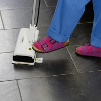 Швабра паровая Karcher KST 1 Upright (1.513-564.0) белый/серебристый