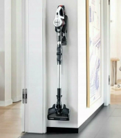 Пылесос вертикальный Bosch BCS711XXL, белый/черный