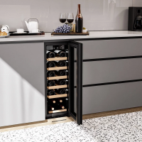 Винный шкаф Meyvel MV19NH-KBT1, черный