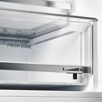 Холодильник Kuppersberg RFCN2013BG, черный/стекло