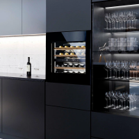Встраиваемый винный шкаф Caso WineDeluxe WD 24, черный