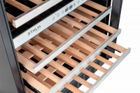 Встраиваемый винный шкаф Temptech STX60DRB, черный