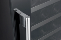 Встраиваемый винный шкаф Temptech STZ60SB, черный