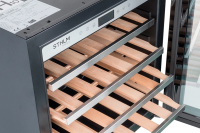 Встраиваемый винный шкаф Temptech STZ60SB, черный