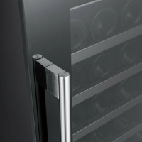 Встраиваемый винный шкаф Temptech STZ60SB, черный