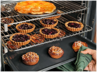 Духовой шкаф встраиваемый Electrolux LOE8F38X, черный/нержавеющая сталь