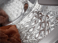 Стиральная машина с паром Electrolux EW7F5612SQE, белый/черный