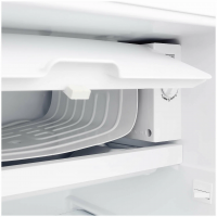 Холодильник Tesler RC-95 BLACK GLASS, черный