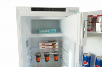 Встраиваемый холодильник Scandilux RBI188, белый