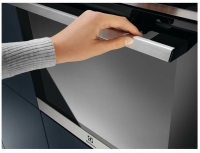 Духовой шкаф электрический Electrolux EOF5H50BX, черный/нержавеющая сталь