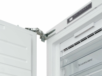 Встраиваемый морозильник Schaub Lorenz SLF E 225 WE