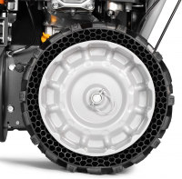 Снегоуборщик Daewoo S 6560, бензиновый 7.5л.с.