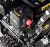 Снегоуборщик Huter SGC 6,8, бензиновый 7л.с.