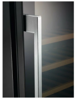 Винный шкаф встраиваемый AEG AWUS020B5B, черный