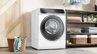 Стиральная машина с сушкой Bosch WNC244070, белый/черный