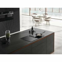 Варочная панель индукционная Miele KMDA 7473 FR-A, черный