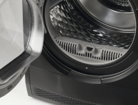 Сушильная машина Electrolux EW7D495UDE, черный