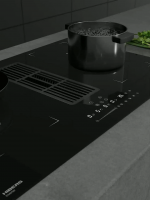 Индукционная варочная панель со встроенной вытяжкой Hiberg i8-VM8 B, черный