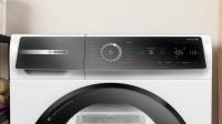 Сушильная машина Bosch WQB246DLSN, тепловой насос, корзина для обуви и шерсти, белый/черный