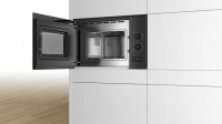 Микроволновая печь встраиваемая Bosch BFL520MB0, черный
