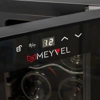 Винный шкаф Meyvel MV16-CBD1, компрессорный, черный