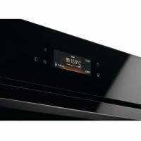 Духовой шкаф с паром Electrolux EOB8S39H SteamBoost, черный, термощуп, телескопы (Германия)