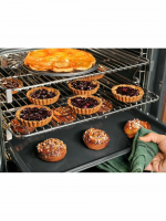 Духовой шкаф Electrolux LOF6P16Z, пиролиз, телескопы, черный (Италия)