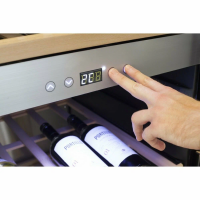 Винный шкаф Caso WineComfort 380 Smart, 38 бутылок, нержавеющая сталь