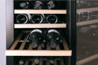 Винный шкаф Caso WineComfort 380 Smart, 38 бутылок, нержавеющая сталь