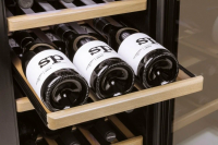 Винный шкаф Caso WineComfort 380 Smart, 38 бутылок, нержавеющая сталь