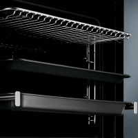 Духовой шкаф Electrolux EOE5C71Z, каталитическая очистка, термощуп, черный (Италия)