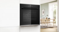 Духовой шкаф Bosch HBG272EB3 Serie 4, пиролиз, телескопы, черный/нержавеющая сталь (Польша)