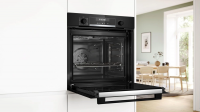 Духовой шкаф Bosch HBG578BB3, пиролиз, телескопы, черный