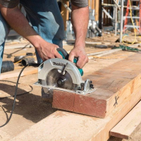 Циркулярная пила (дисковая) Makita HS7600 1200Вт (ручная)