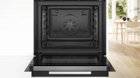 Электрический духовой шкаф Bosch HBG9742B1S, черный