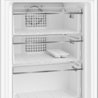 Холодильник Indesit IBH 20 белый