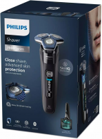 Бритва роторная Philips S7886/58 черный