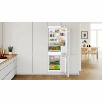 Встраиваемый холодильник Bosch KIN86NSE0