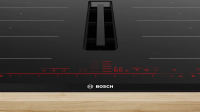Индукционная варочная панель со встроенной вытяжкой Bosch PXX895D66E, черный