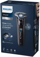Бритва роторная Philips S7886/35 черный