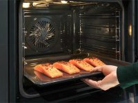 Электрический духовой шкаф Electrolux EOB8S39WZ