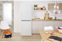 Холодильник Indesit DS 4180 W