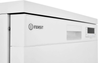 Посудомоечная машина Indesit DF 4C68 D, белый