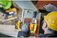 Гайковерт DeWalt DCF900N-XJ, аккум. патрон:квад.1/2"