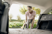 Пылесос профессиональный Karcher WD 4 P V-20/5/22 (1.628-270.0) желтый/черный