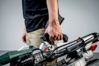 Торцовочная пила Metabo KGS 305 M, 1600Вт 3700об/мин d=305мм