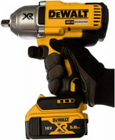 Аккумуляторный гайковерт DeWALT DCF899P2 18В ЗУ, 2 АКБ 5АЧ, Кейс