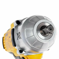 Аккумуляторный гайковерт DeWALT DCF899P2 18В ЗУ, 2 АКБ 5АЧ, Кейс