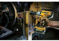 Аккумуляторный гайковерт DeWALT DCF899P2 18В ЗУ, 2 АКБ 5АЧ, Кейс